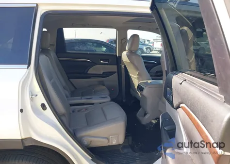 2016 Toyota Highlander Limited V6 z USA, uszkodzony, nr VIN 5TDDKRFH0GS302067